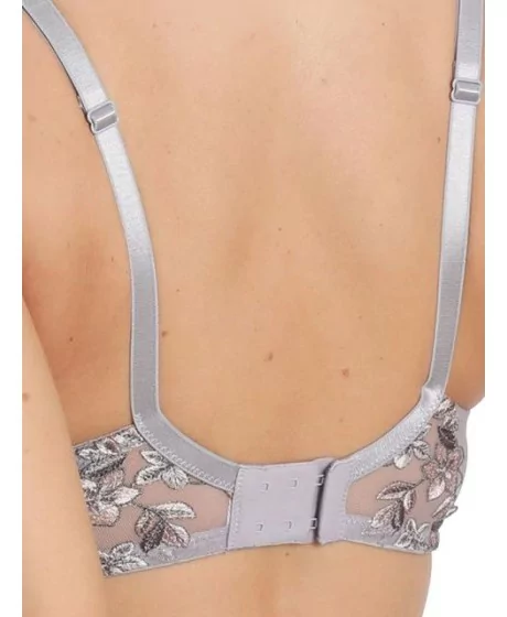 Sassa modes krūšturis