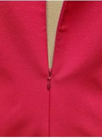 Elastīga, klasiska MIAMODA kleita ar oderi