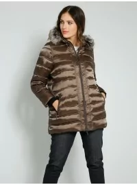 Janet & Joyce stepēta jaka (paplašināta) - 1