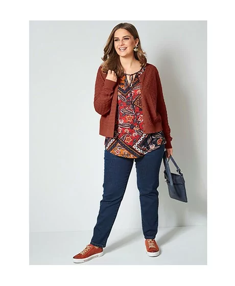 Īss džemperis Janet & Joyce ar apaļu izgriezumu