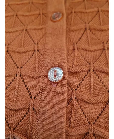 Īss džemperis Janet & Joyce ar apaļu izgriezumu