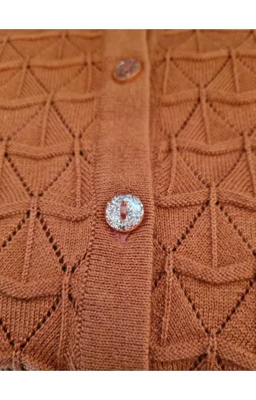 Īss džemperis Janet & Joyce ar apaļu izgriezumu