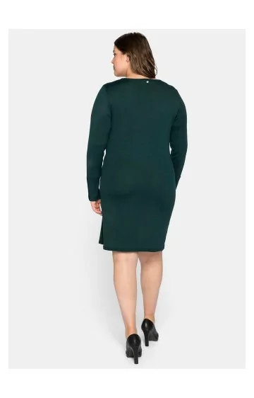 Sheego kleita no smalka adījuma Sheego kleita no smalka adījuma