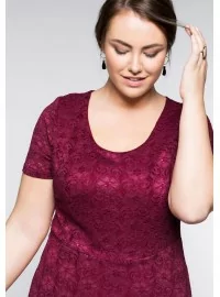 Sheego nėrinių suknelė su figūrą koreguojančiu apatiniu