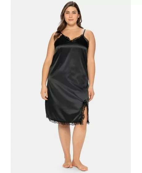 Vilinošs Sheego satīna naktskrekls