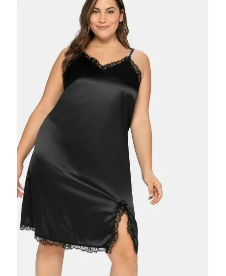 Vilinošs Sheego satīna naktskrekls