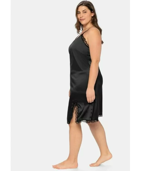 Vilinošs Sheego satīna naktskrekls